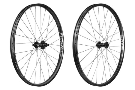 product ENVE AM30 Carbon Tubeless Mountain Bike Wheel Set (29")