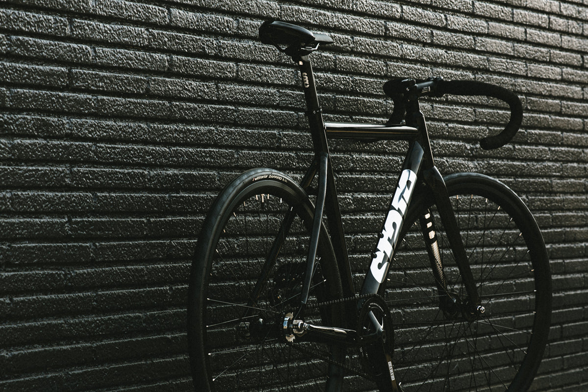 6061 Black Label v3 - Black / Mirror