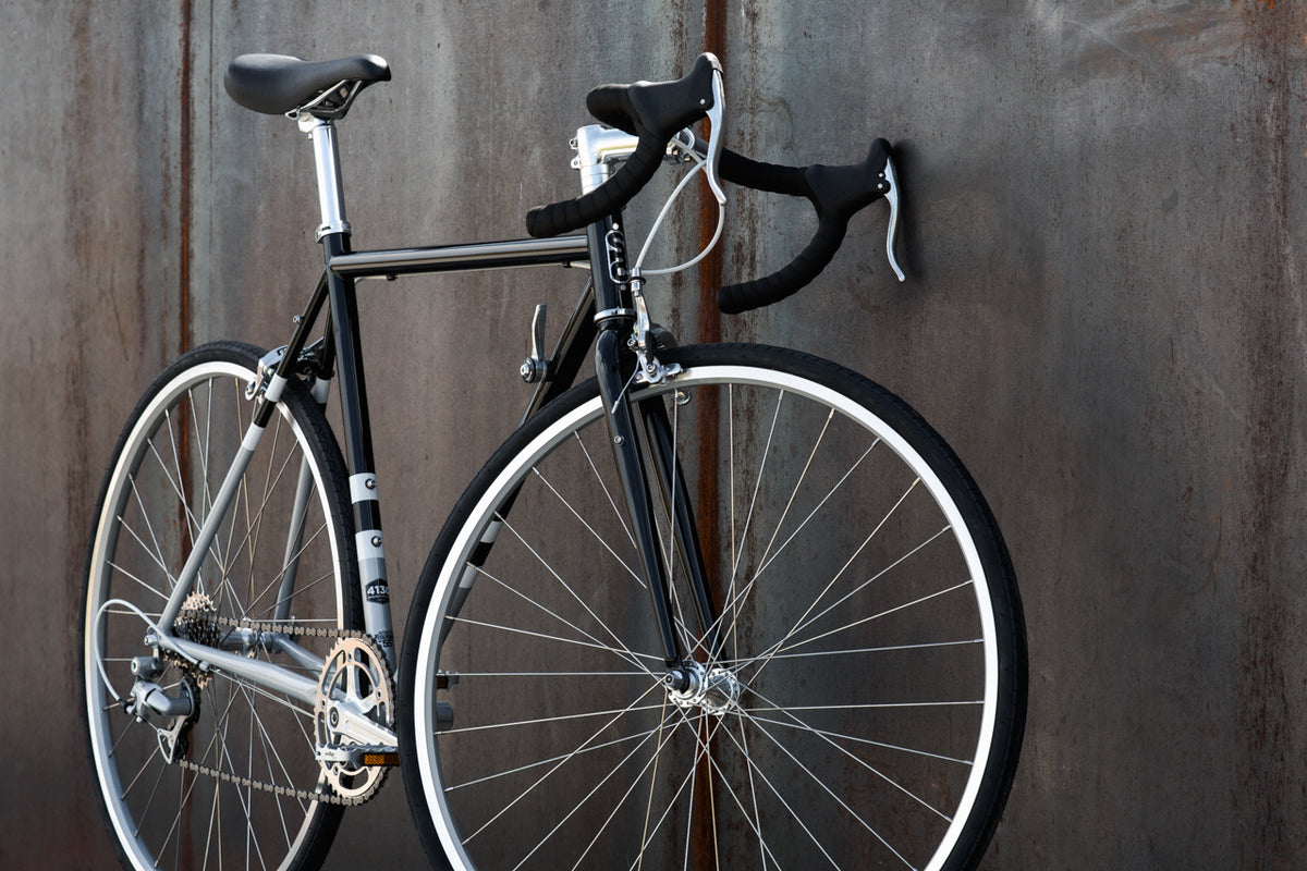4130 Road - Black & Metallic - (8-Speed)