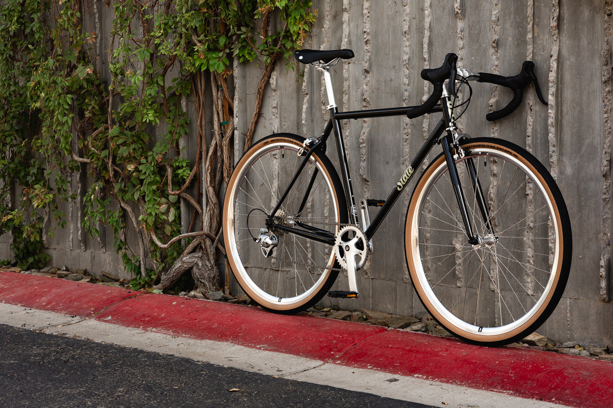 4130 Road v2 - Black & Tan - (8-Speed)