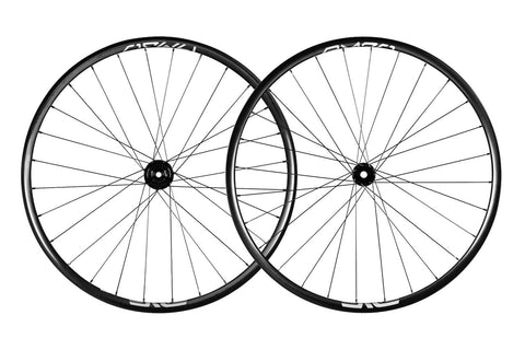 ENVE AM30 Carbon Tubeless Mountain Bike Wheel Set (29")