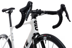 Carbon Road – Panda Pearl -SRAM Rival 1x13 Aero Package
