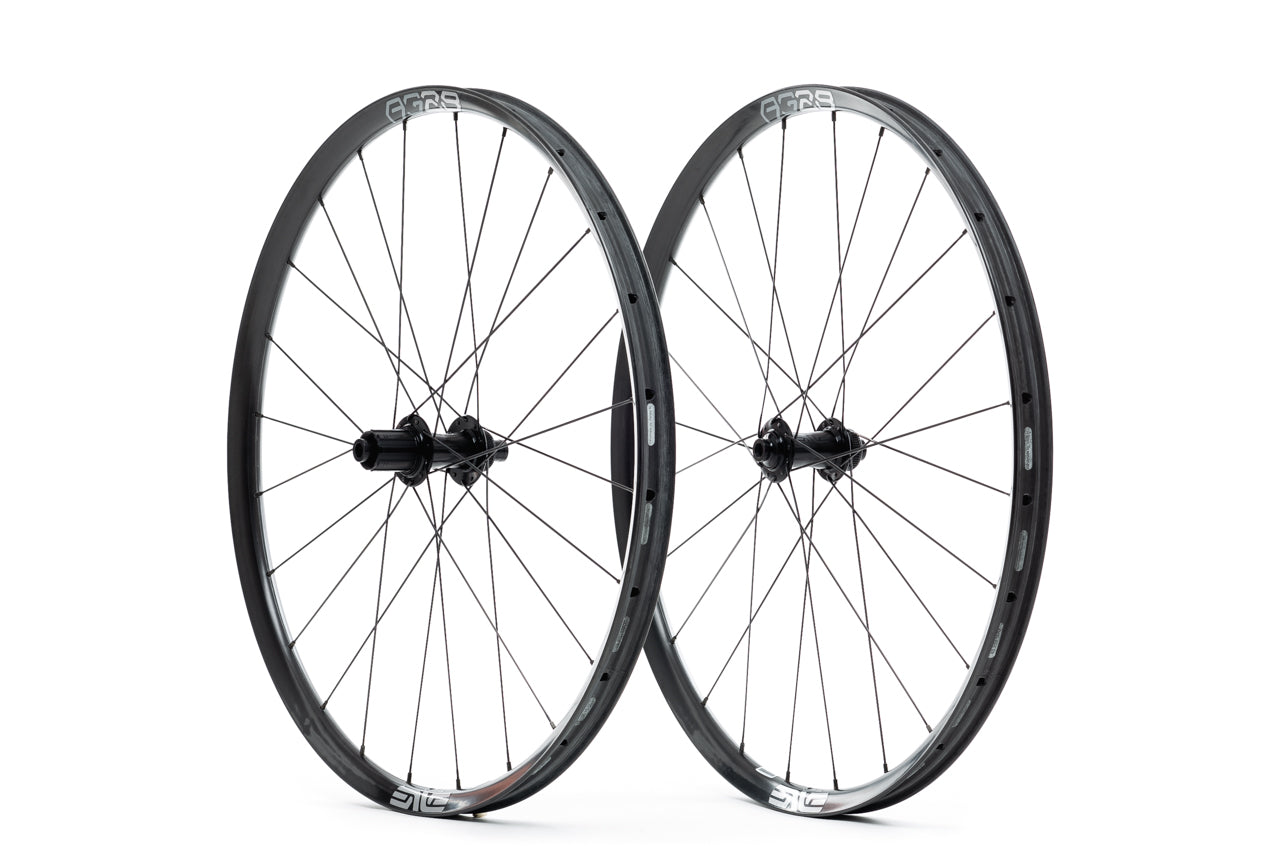 Enve AG28 Carbon Tubeless Disc-Brake Wheel Set (650b) State