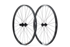 Enve AG28 Carbon Tubeless Disc-Brake Wheel Set (650b)