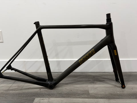 #MF083126 – Carbon Road Ultra Lite Frame+Fork Set + EXTRAS | Pre-Production Sample (Size 52cm, Used, Very-Good Condition)