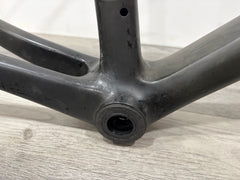 #MF083126 – Carbon Road Ultra Lite Frame+Fork Set + EXTRAS | Pre-Production Sample (Size 52cm, Used, Very-Good Condition)