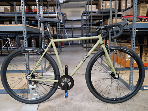 #1552 – 4130 Fixed-Gear / Single-Speed | Matte Olive / Drop Bars (Size 55cm, Good Condition)