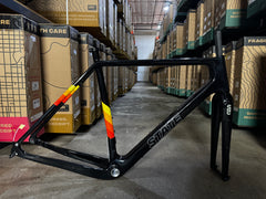 #1416 – Carbon All-Road (v1) Frameset | Black/Ember (Size 59cm / XL, Very Good Condition)