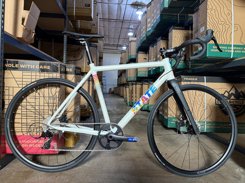 #1470 – Undefeated Disc Road | Pearl White (Size 55cm, Good Condition)