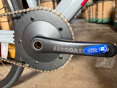 #1472 – 6061 Black Label v3 | Grey/Fuchsia / Riser Bars (Size 58cm, Good Condition)