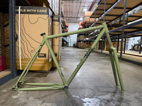#1497 – 4130 Fixed-Gear / Single-Speed Frameset | Matte Olive (Size 52cm, Very Good Condition)