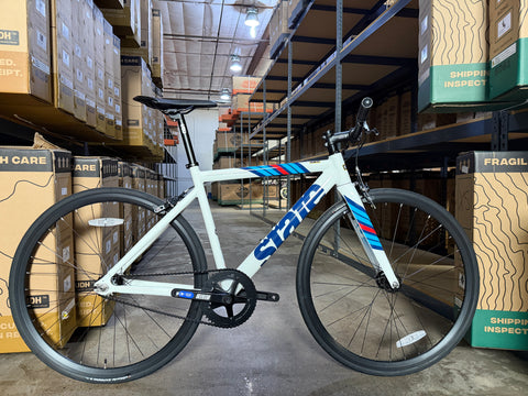 #1511 – 6061 Black Label v3 | Rally Livery / Riser Bars (Size 49cm, Good Condition)