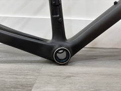 #WD-0302HF – Carbon Road Ultra Lite Frame+Fork Set (Pre-Production Sample, Excellent Condition) (Size 52cm)