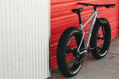 6061 Trail+ Fat Bike - Stone Grey