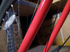 #1724 – 4130 Fixed Gear / Single Speed | Tropical Red / Flat Bar (52cm, Fixed Setup)