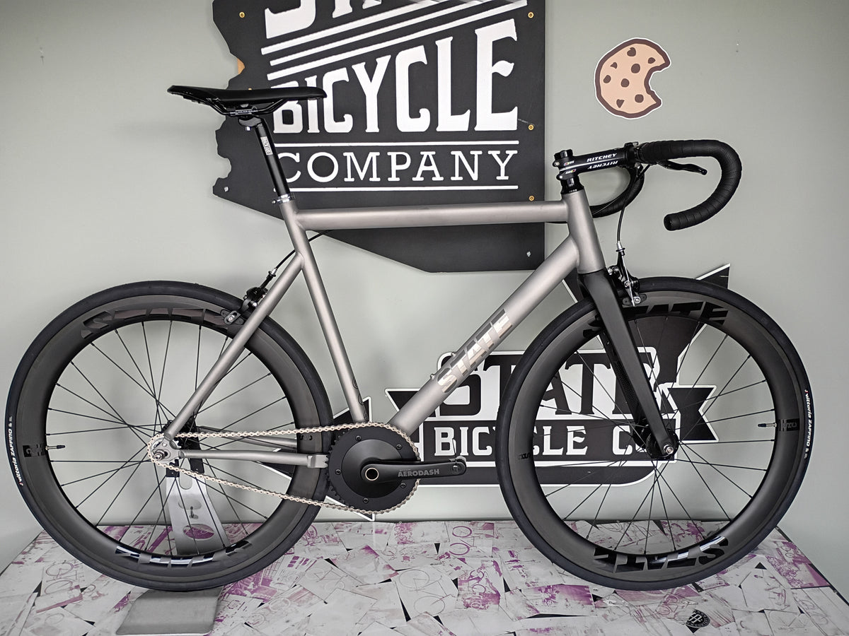 #1726 – Titanium Track Bike | Carbon GRT Wheels / Aerodash Crankset / Drops (58cm, Open Box)