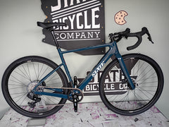 #1727 – Carbon All-Road v2 | Colorado Blue / SRAM Rival 13-Speed AXS / 700c (54cm, Photo Model)
