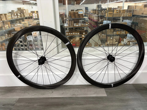 #SBCTEAM – ENVE Foundation 45 Carbon Road Wheelset | Disc / Tubeless | XDR Freehub (USED - Excellent Condition)