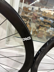 #SBCTEAM – ENVE Foundation 45 Carbon Road Wheelset | Disc / Tubeless | XDR Freehub (USED - Excellent Condition)