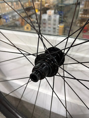 #SBCTEAM – ENVE AG25 Carbon Gravel Wheelset | 700c / XDR / Tubeless + Continental Race King 2.2 + Fillmore Valves (Used – Good Condition)