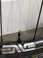 #SBCTEAM – ENVE AG25 Carbon Gravel Wheelset | 700c / XDR / Tubeless + Continental Race King 2.2 + Fillmore Valves (Used – Good Condition)