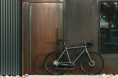 Undefeated Disc Road - Graphite / Prism